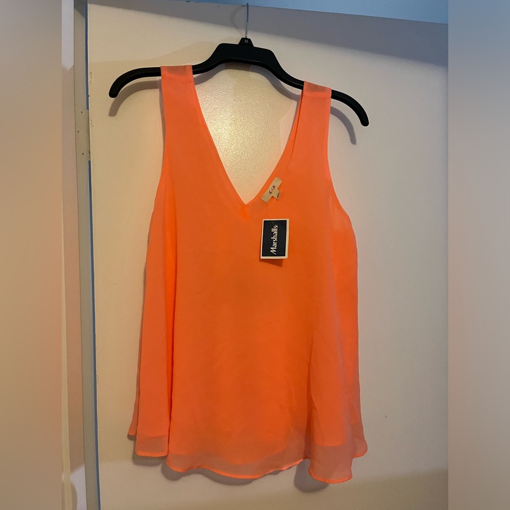 Brand new with tags Chiffon flowing Top Size L